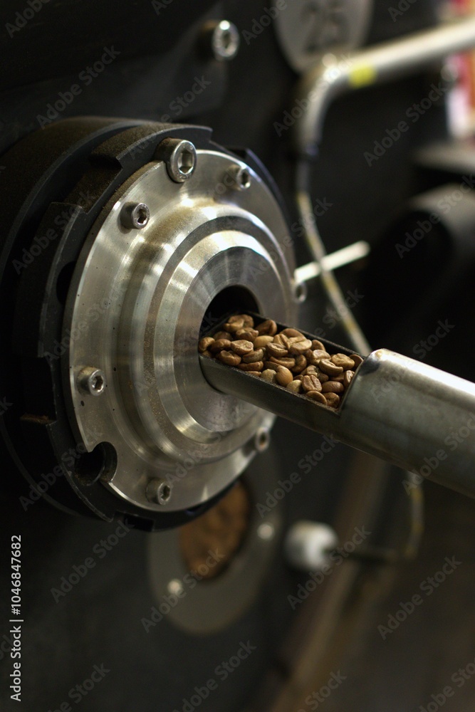 Fototapeta premium Close up coffee roasting