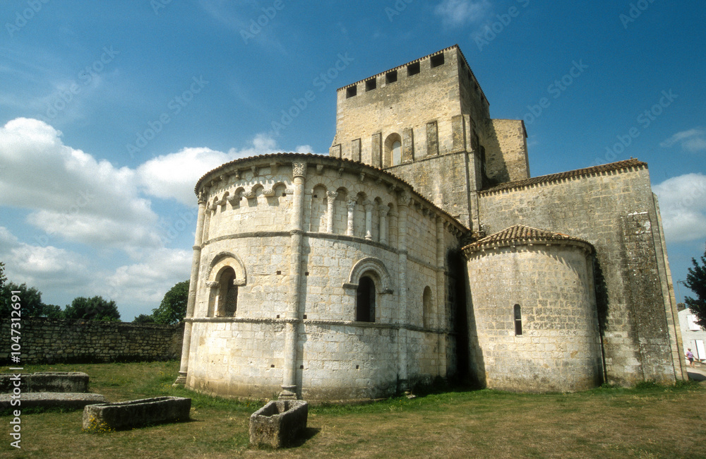 Eglise, Mornac sur Seudre, 17, Charente Maritime, France Eglise, Mornac sur Seudre, 17, Charente Maritime, France