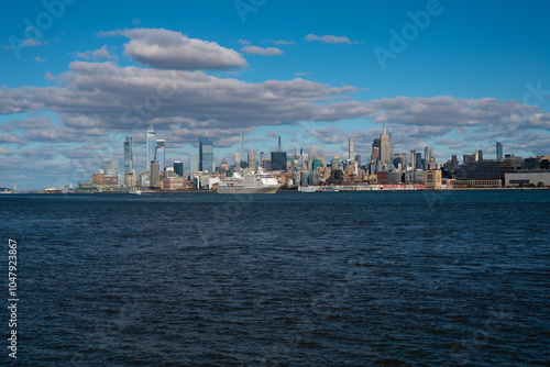Wallpaper Mural New York City skyline, cityscape of Manhattan in USA. Torontodigital.ca