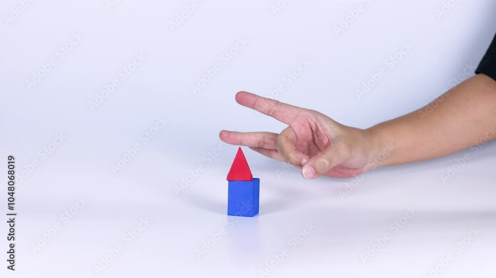 Building and Removing Geometric Shapes Building and Removing Geometric Shapes