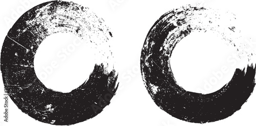 Round brushes pack .Grunge circle brushes. Vector brush Stroke. Distressed banner. Black circles with rough edges. paintbrush collection .Gradient paintbrush . Circular marks . Grunge textured strokes