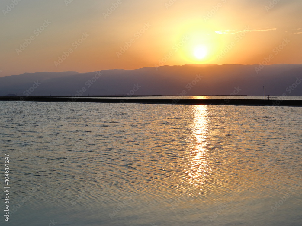 Naklejka premium Landscape surise on the Dead sea.