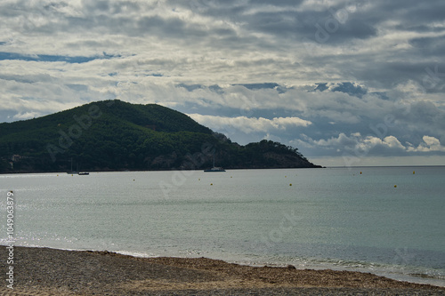 Küste bei Saint Cyr sur Mer an der Cote d'azur photo