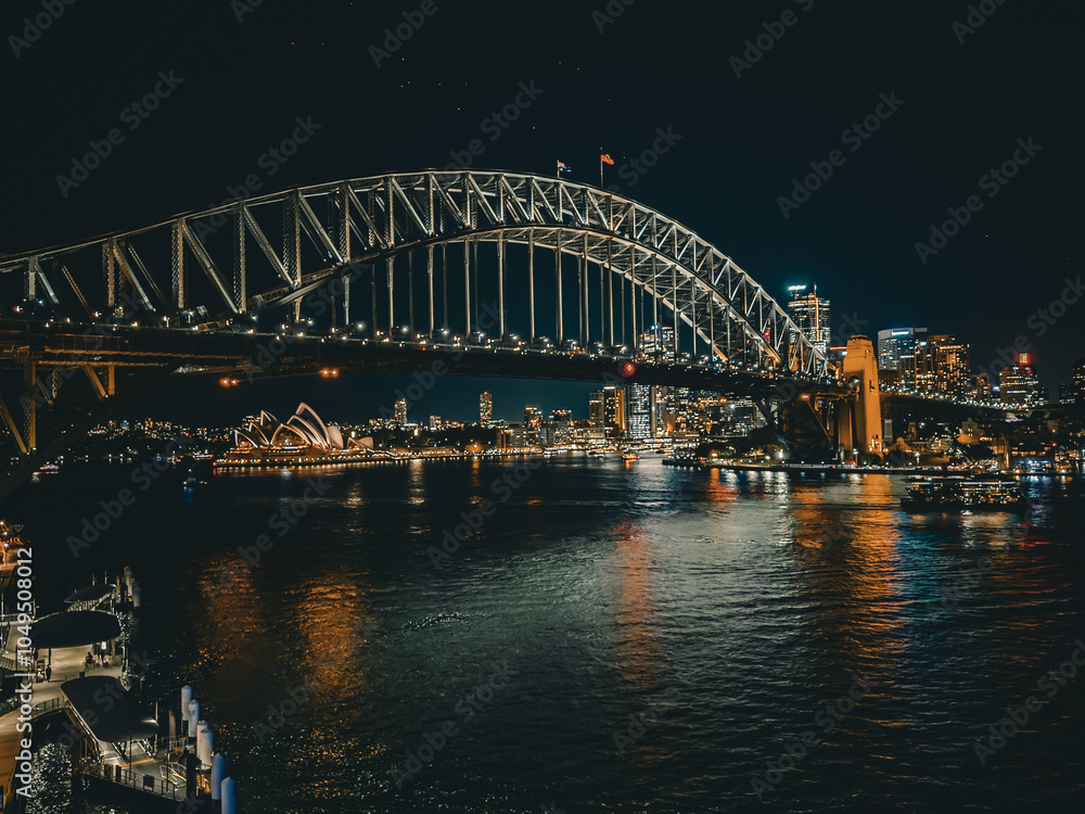Naklejka premium Sydney by night, Harbour Bridge, NSW, Australia