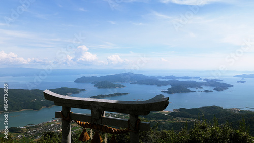 ドローンで撮影した「倉岳山」の景色