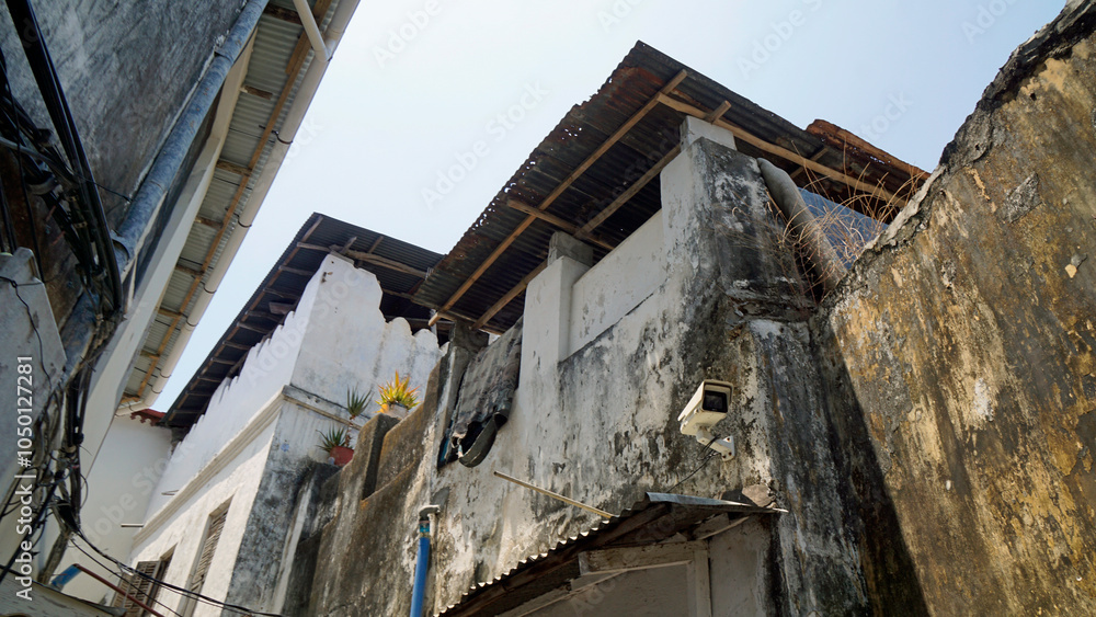 narrow alley in stone town on zanzibar