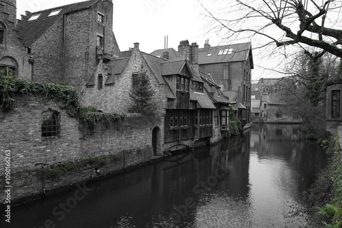 Canal en Brujas. Blanco y negro selectivo. photo