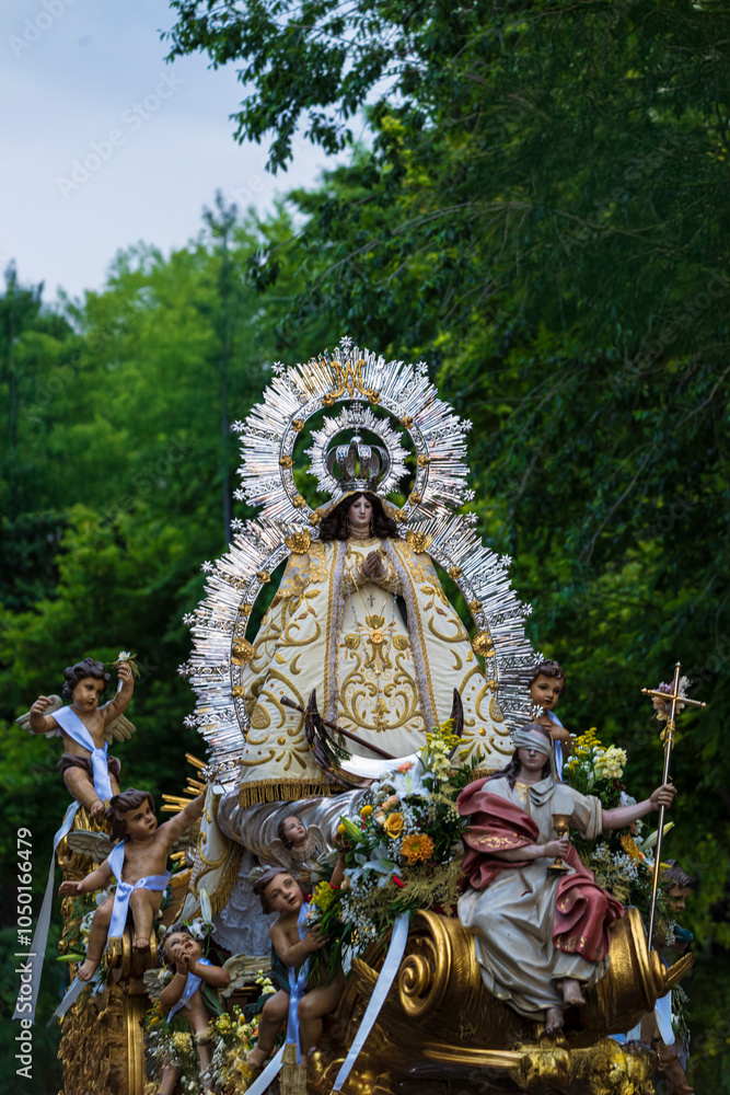 Obraz premium photography of the Virgin of the Angels of Getafe beauty, devotion and peace.