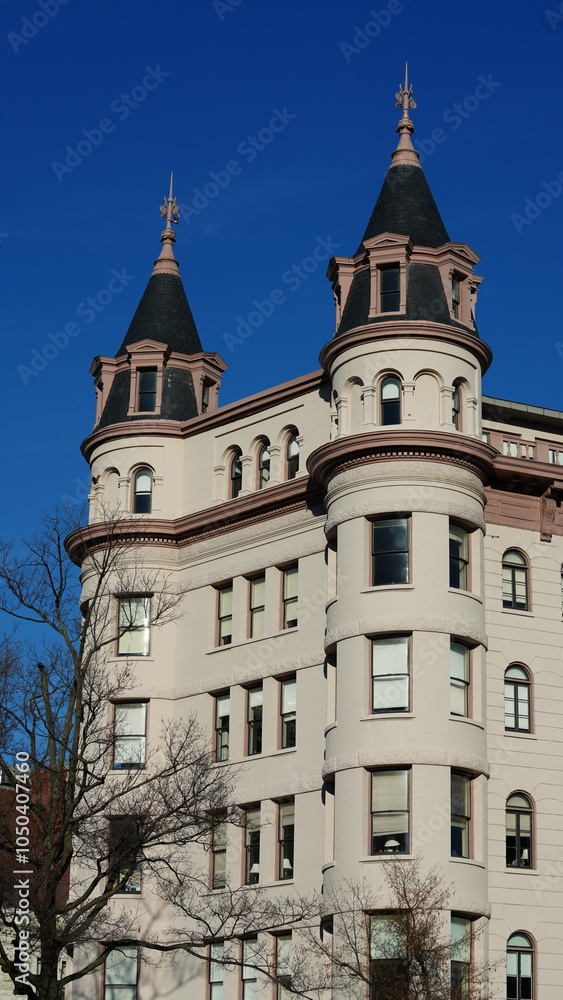 Obraz premium The Washington DC city view with the old architectures in autumn 