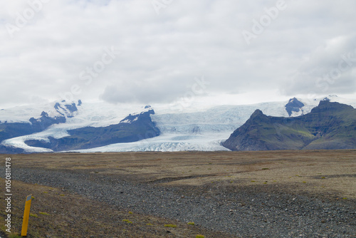 Vatnajokull glacier side view, south Iceland landscape. photo