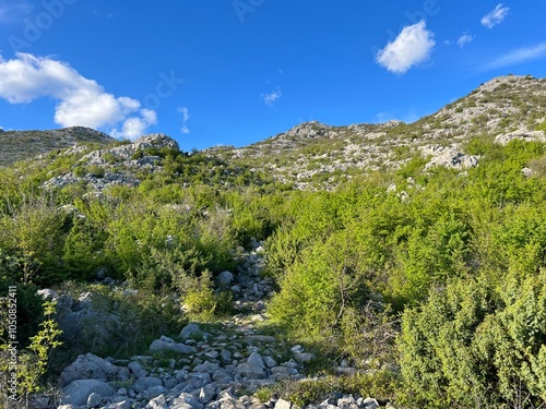 Mountaineering trails on Velebit and in Paklenica National Park (Starigrad, Croatia) - Bergsteigerwege auf dem Velebit und im Nationalpark Paklenica (Kroatien) - Planinarske staze na Velebitu photo