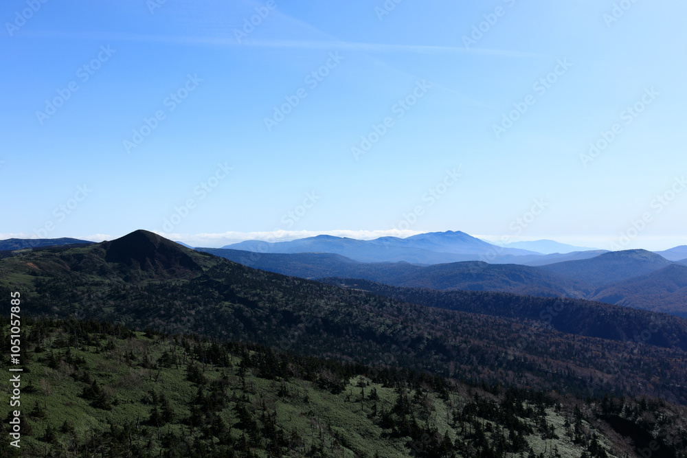 Fototapeta premium 八幡平 10月 青空