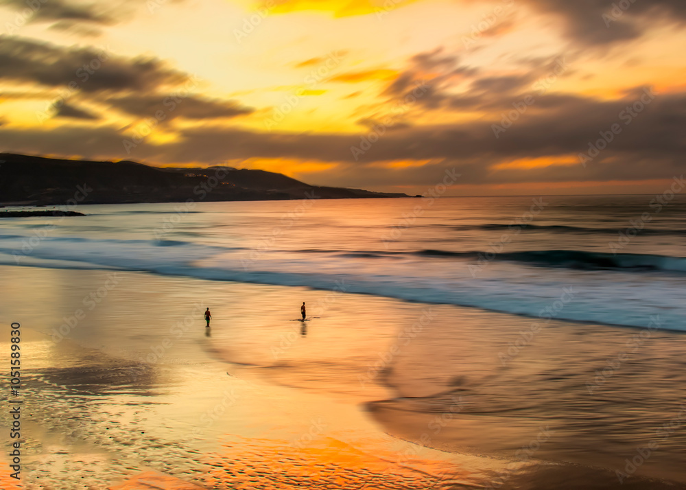 Fototapeta premium fine art photography sunset las Palmas of Gran Canaria , the canteras beach