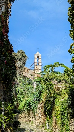 BUSSANA VECCHIA (Ligurie - Italie) photo