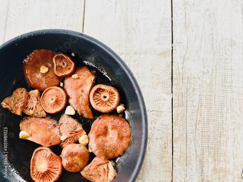 Cooked edible orange mushrooms.  Lactarius deliciosus.
 photo