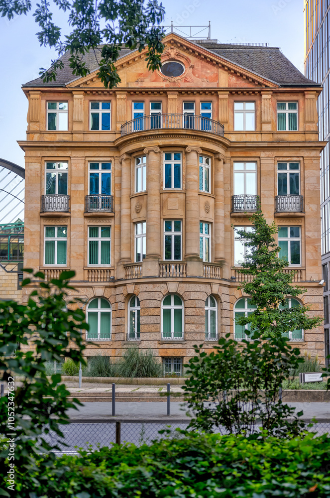 Frankfurt, Germany - July 29, 2024: Classic architecture of buildings in Frankfurt
Frankfurt, Germany - July 29, 2024: Classic architecture of buildings in Frankfurt