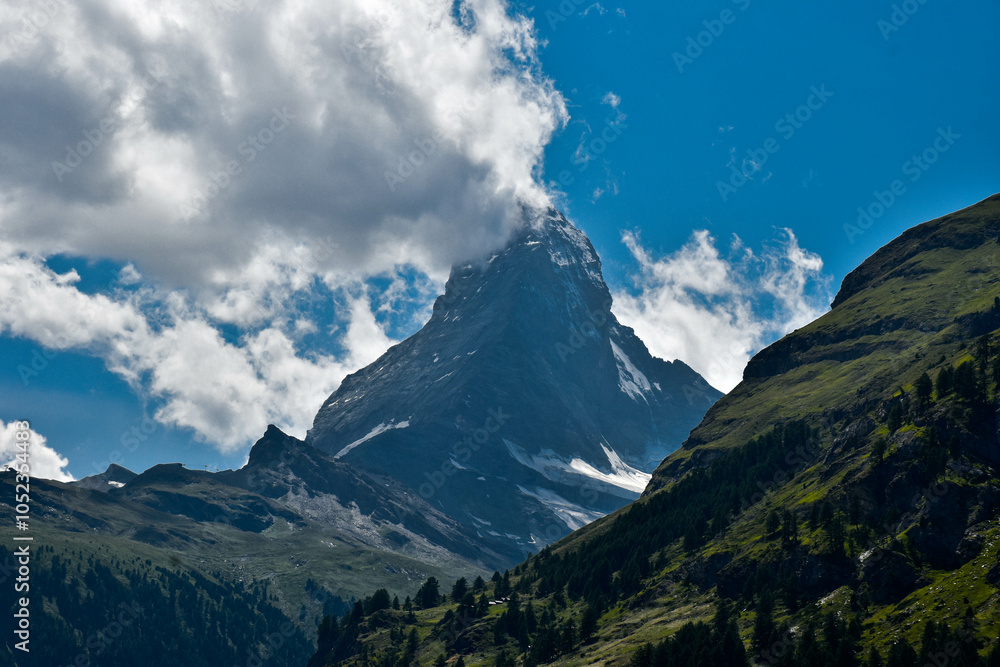 Fototapeta premium clouds over the mountain