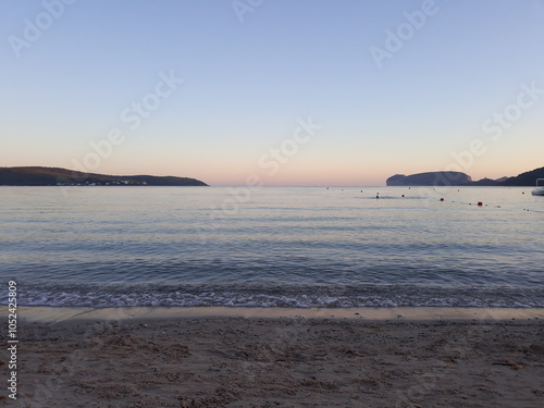 tramonto al mare d'estate