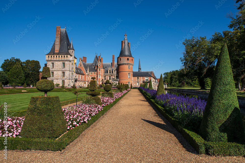 Fototapeta premium Castle of Maintenon in Eure et Loire, France