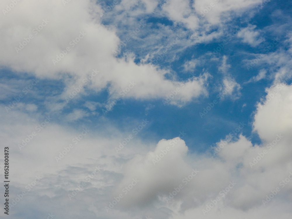 Obraz premium blue sky with clouds