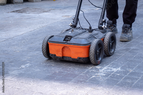 Concrete scaning equipment , Ground Penetrating Radar , for investigation underground piping , cable , or something inside concrete floor
