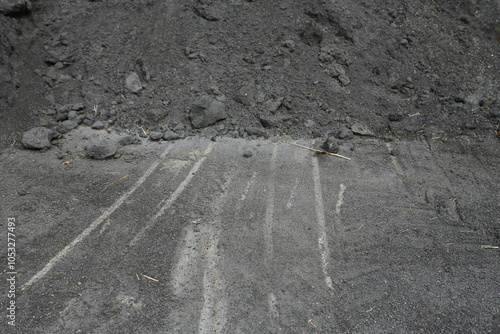 Foto Tas de sable gris pour chantier de construction