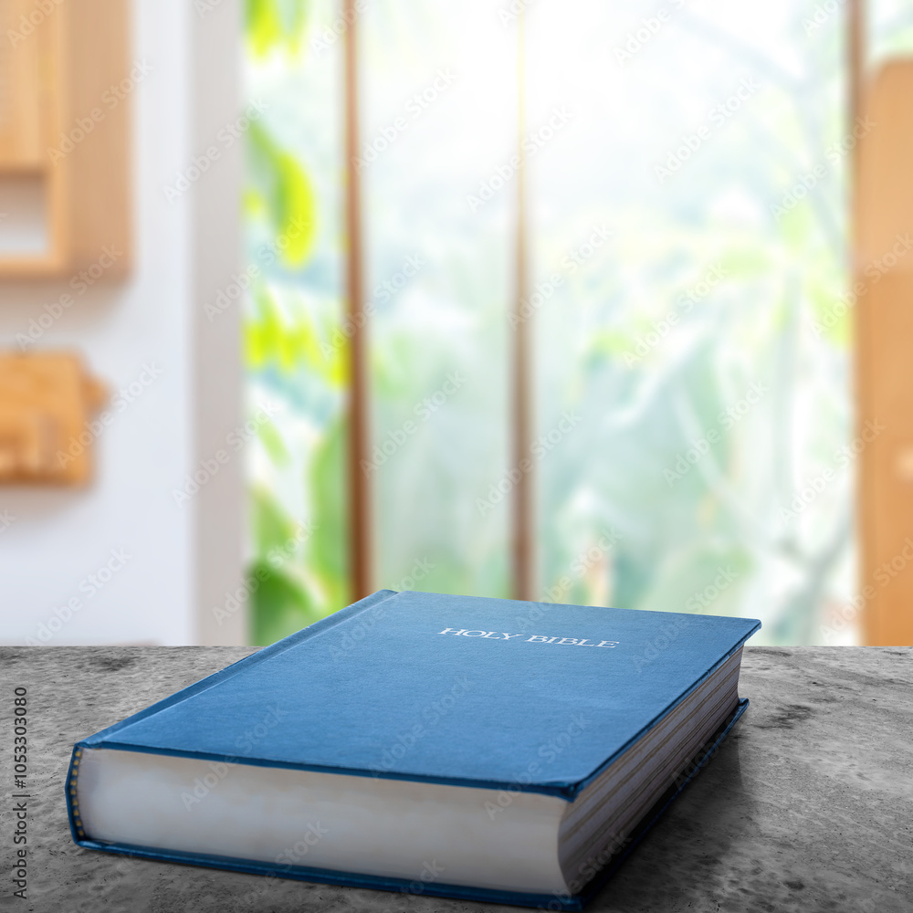 Φωτογραφία Book of Holy Bible. Symbol of faith and worship in God