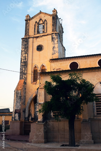 Eglise Notre Dame de Lourdes dans la ville de Saint Louis du Sénégal en Afrique de l'Ouest.