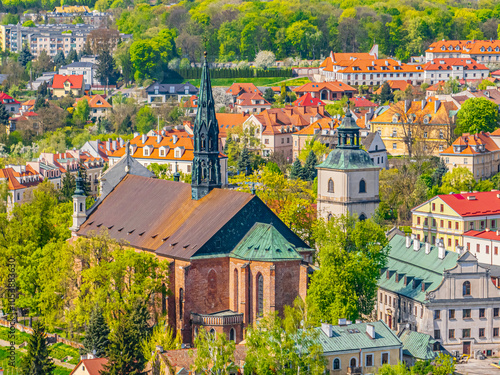 Obraz na płótnie Architektura i panoramy Sandomierza, Polska, Świętokrzyskie, Sandomierz wiosną, Słoneczna pogoda w salonie