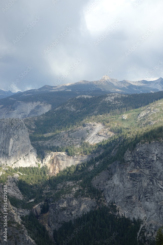 Fototapeta premium Yosemite National Park - October 2024