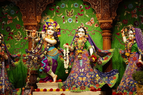 Konstfotografi god krishna and radha in traditional vibrant attire