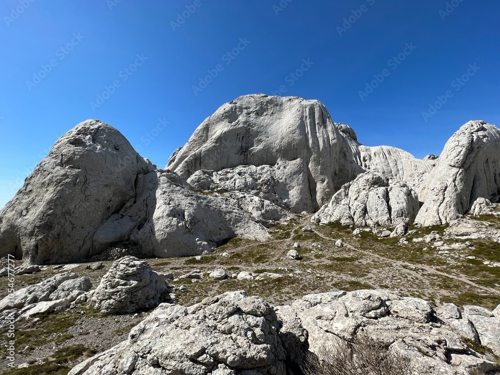 Rocky ridge of Tulove grede or karst mountain peak of Tulovice - Velebit Nature Park, Croatia (Stjenoviti greben Tulove grede ili krški planinski vrh Tulovice - Park prirode Velebit, Hrvatska) Rocky ridge of Tulove grede or karst mountain peak of Tulovice - Velebit Nature Park, Croatia (Stjenoviti greben Tulove grede ili krški planinski vrh Tulovice - Park prirode Velebit, Hrvatska)