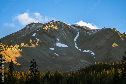 mt shasta photo