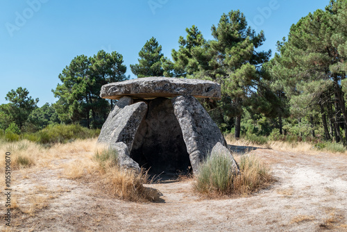 Anta da Fonte Coberta em Chã no concelho de Alijó, um tesouro pré-histórico envolto pela beleza natural de Trás-os-Montes e Alto Douro em Portugal photo