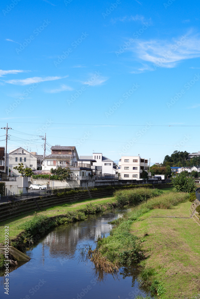 川のある住宅街 川のある住宅街