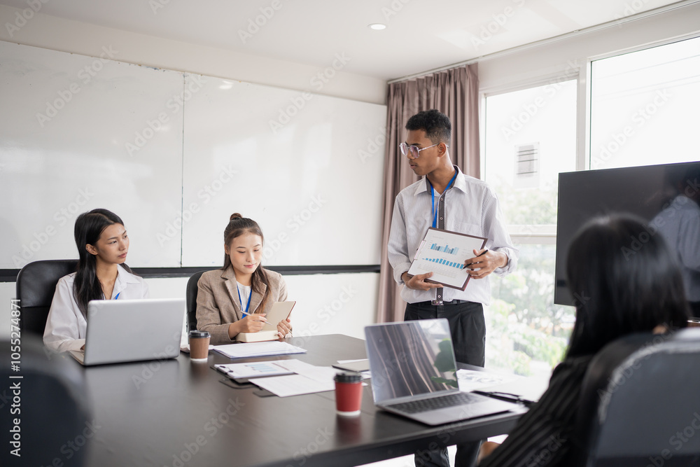 Diversity Woman leadership asian business people training Teamwork meeting asian employees working together colleagues Diversity Woman leadership asian business people training Teamwork meeting asian employees working together colleagues