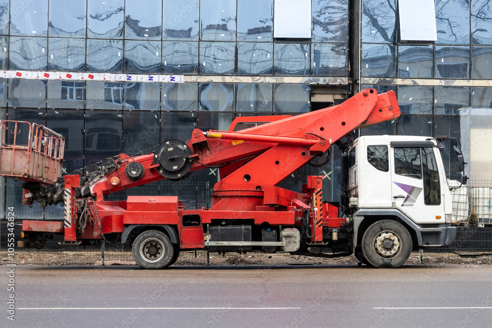Construction crane for the construction of buildings of residential or business centers Construction crane for the construction of buildings of residential or business centers