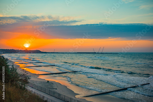 Fototapeta Naklejka Na Ścianę i Meble -  sunset on the Baltic Sea