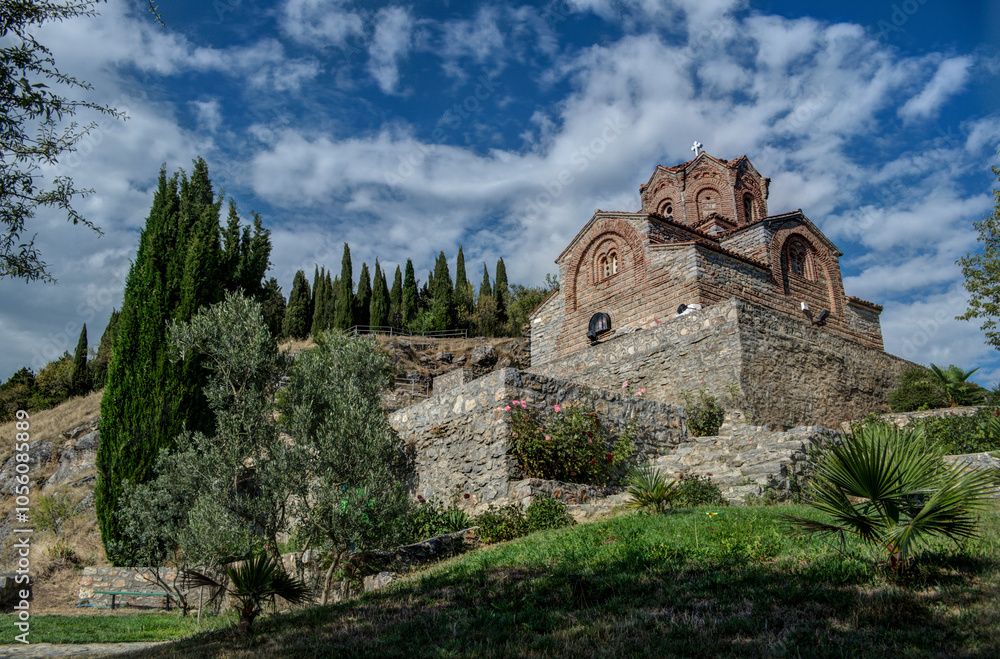 Fototapeta premium Church Saint John the Theologian, Kaneo situated on the cliff over Lake Ohrid in the city of Ohrid, Macedonia. Church was constructed before the rise of the Ottoman Empire in the 13th century.