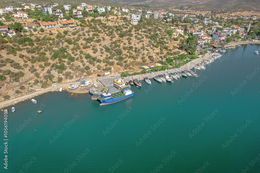 Mugla - Milas - Kıyıkışlacık neighborhood, a beautiful beach in Güllük Bay.