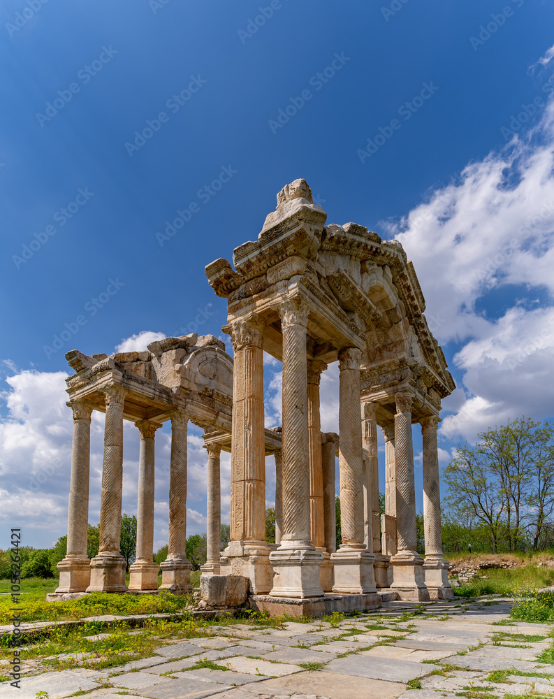 Fototapeta premium Famous Tetrapylon Gate in Aphrodisias - Aydin, Turkey