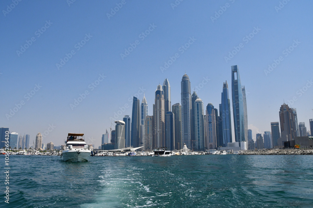 Obraz premium Dubai Marina | United Arab Emirates