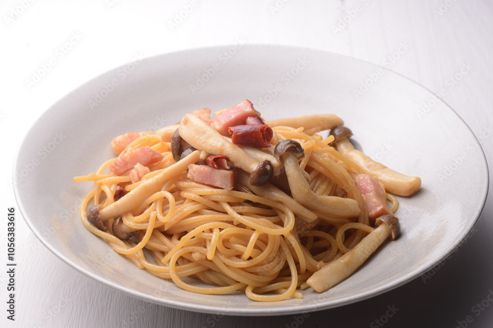 キノコとベーコンの和風スパゲティー キノコとベーコンの和風スパゲティー