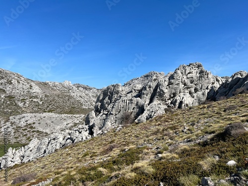 Limestone rocks on southern Velebit, Jasenice (Velebit Nature Park, Croatia) - Kalksteinfelsen im südlichen Velebit (Naturpark Velebit, Kroatien) - Vapnenake stijene na južnom Velebitu (Hrvatska) photo