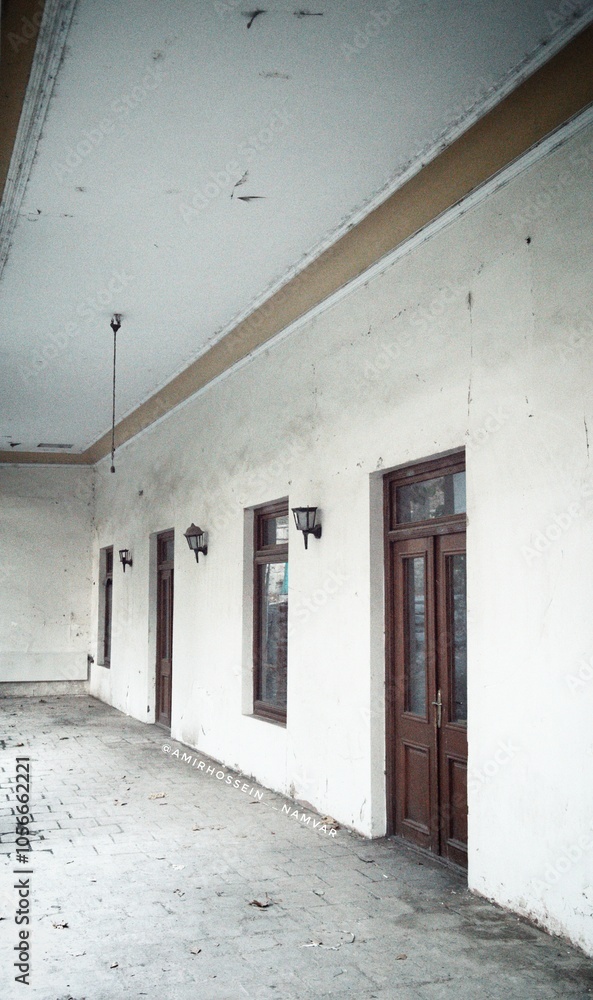 old abandoned home old abandoned home