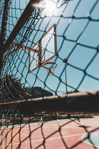 Basketballcourt in der Türkei am Strand
