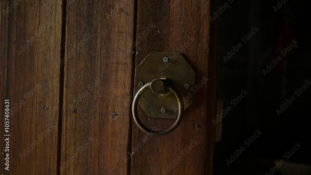Antique Iron Door Handle with Intricate Design Antique Iron Door Handle with Intricate Design