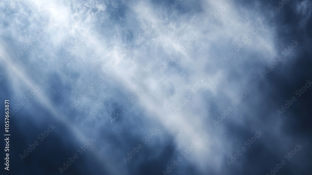 Obraz premium Dramatic dark blue sky with clouds, a stunning cloudscape for nature and weather projects