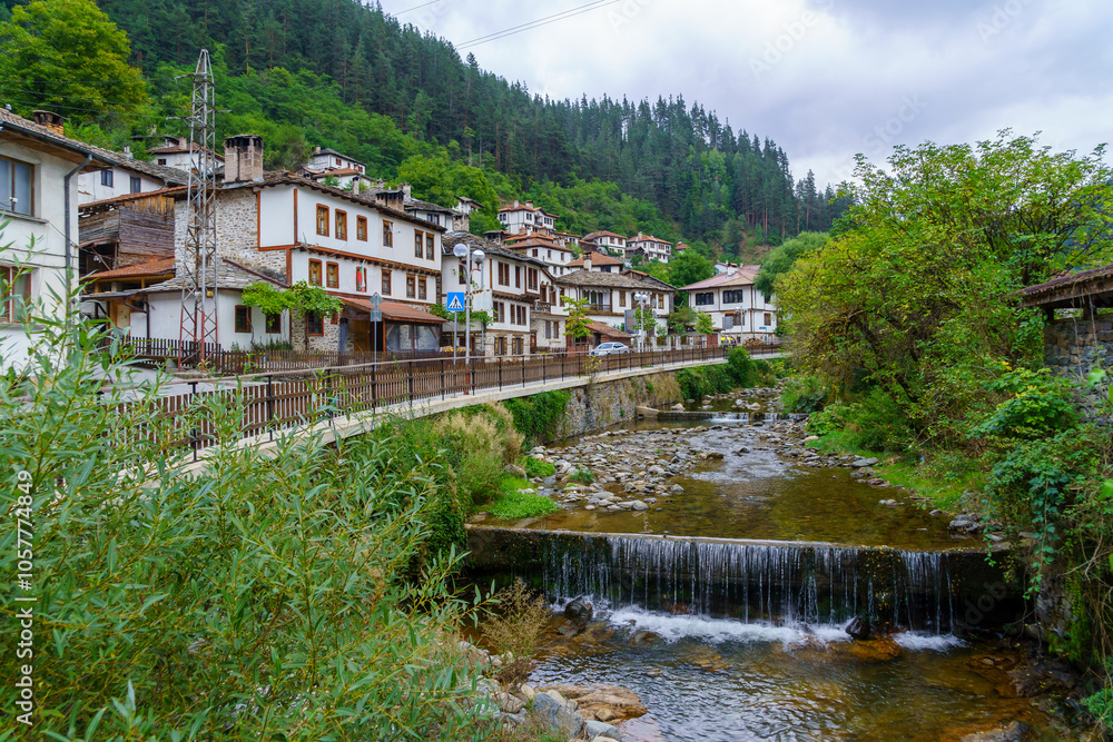Shirokolashka River, in Shiroka Laka