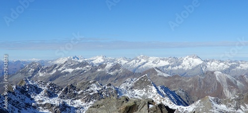 Die Zillertaler Alpen photo